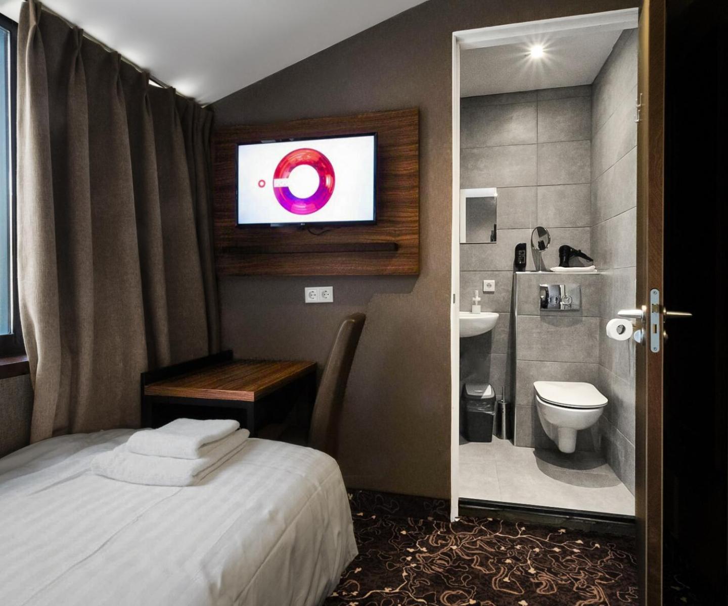 Amsterdam Lake Hotel Badhoevedorp Zimmer foto